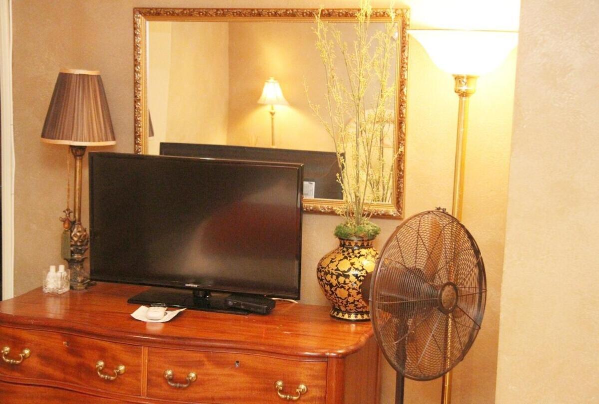Shared Home Inglewood Room photo